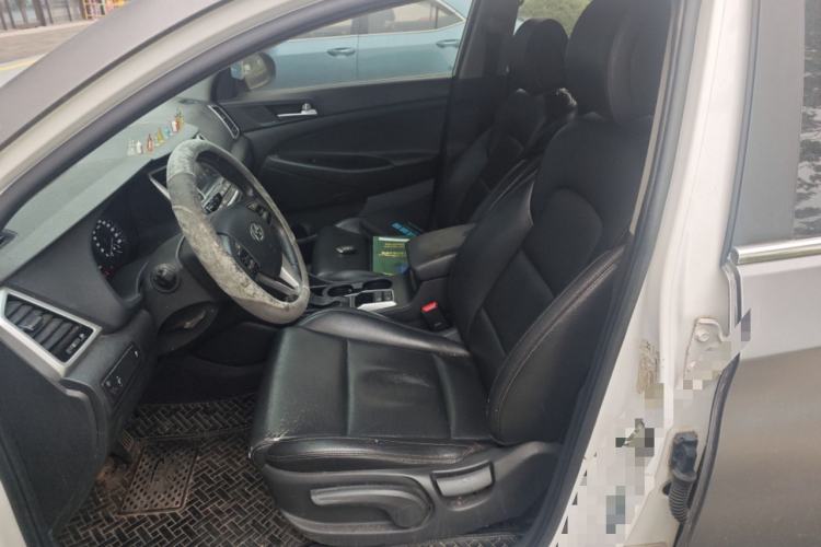 Used Hyundai Tucson 2015 1.6T Dual-Clutch Two-Wheel-Drive Smart Model
