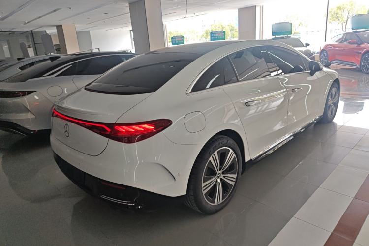 Used Mercedes-Benz EQE 2025 500 4MATIC Pioneer Edition