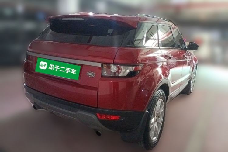 Used Land Rover Range Evoque 2014 2.0T 5-Door Luxury Edition Rear Right 45 Deg