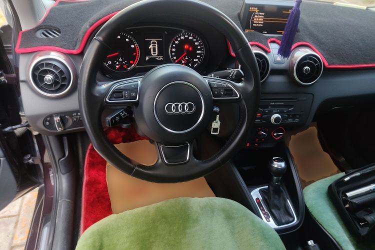 Used Audi A1 2013 30 TFSI Sportback Ego Steering Wheel