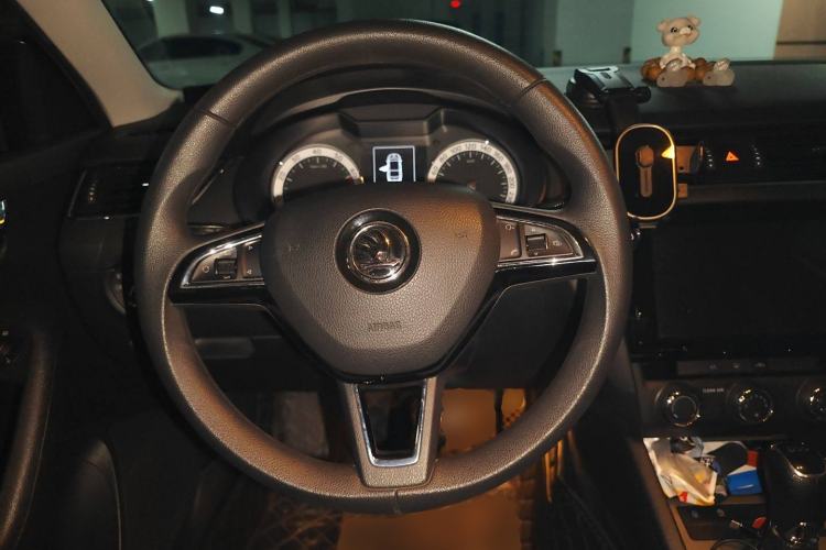 Used Skoda Octavia 2018 TSI230 DSG Luxury Edition