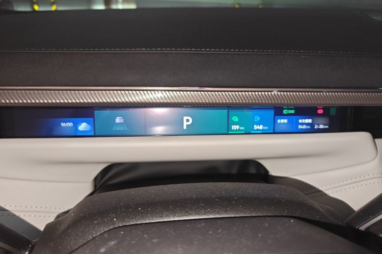 Used Lynk & Co Lynk & Co 10 EM-P 2025 Model 240 Four-Wheel Drive Ultra