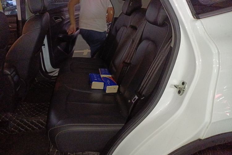 Used Roewe RX3 2020 1.6L Manual 4G Connect Ultra-Fresh Flagship Edition
