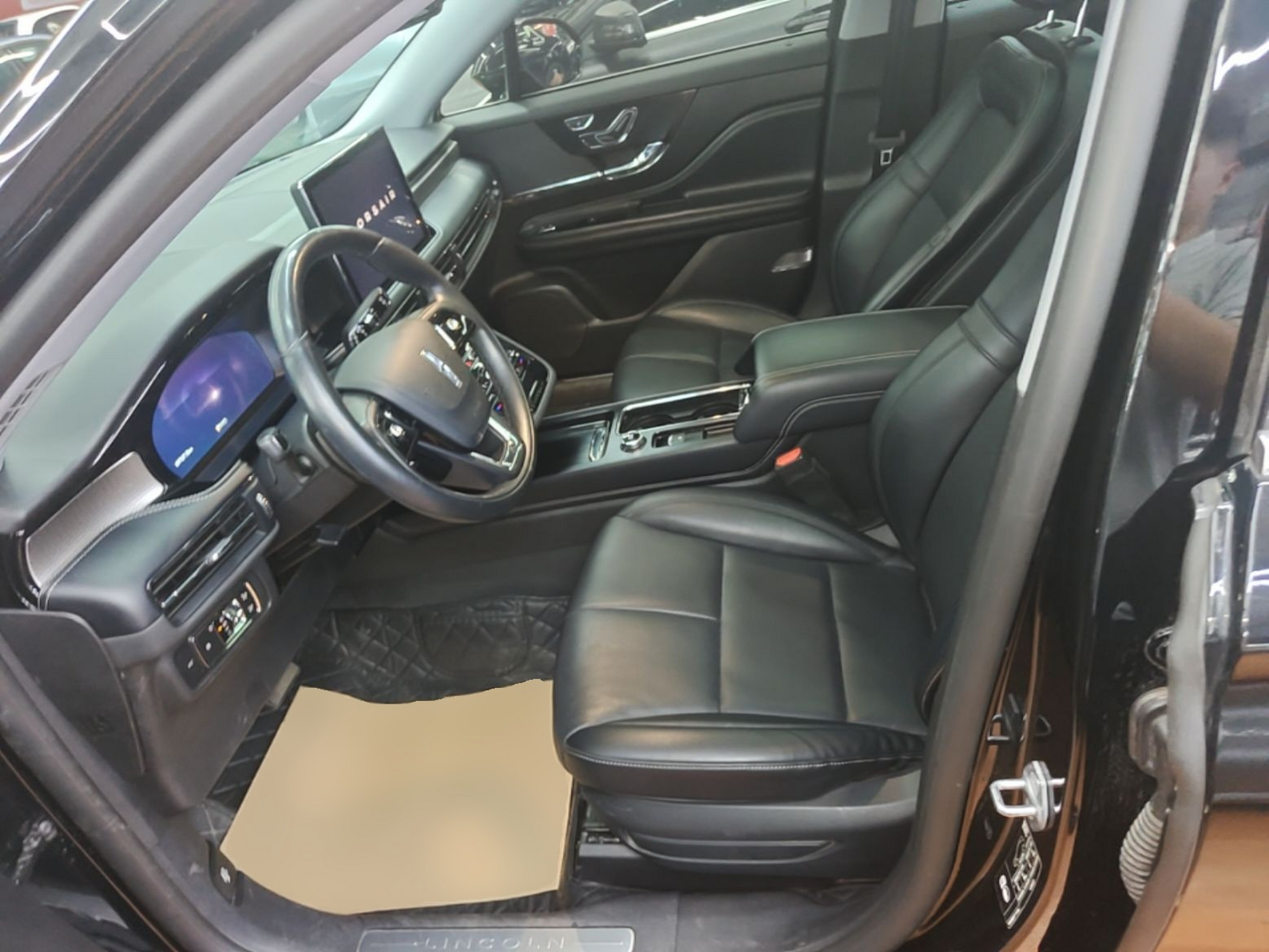 Interior delantero