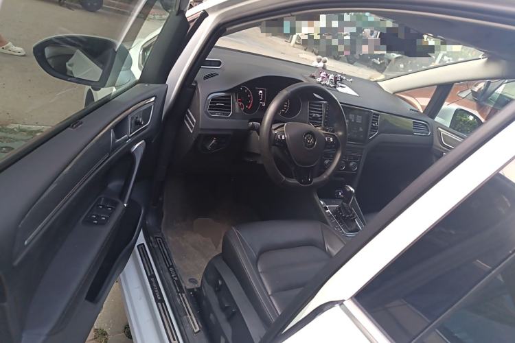 Used Volkswagen Golf Sportsvan 2016 280TSI Automatic Luxury Model