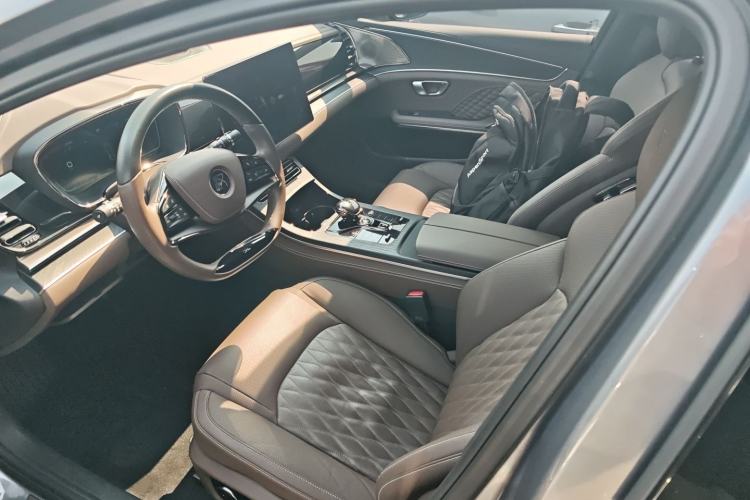 Used BYD Han 2022 DM-i 121KM Luxury Model