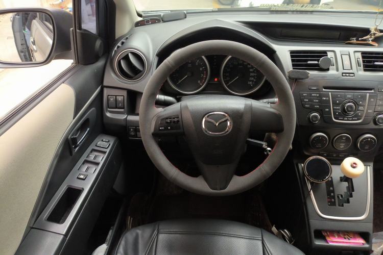 Used Mazda 5 2011 2.0L Automatic Comfort Edition
