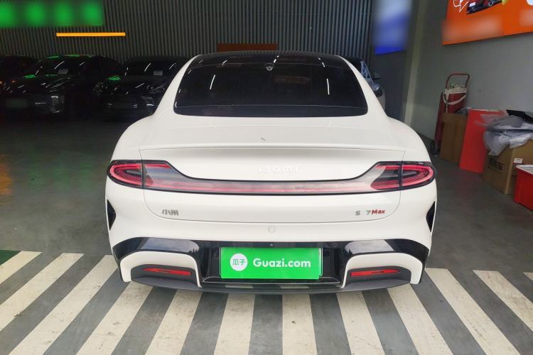 Used Xiaomi Auto SU7 2024 Four-Wheel Drive Ultra-Long Range Advanced Intelligent Driving Max Edition
