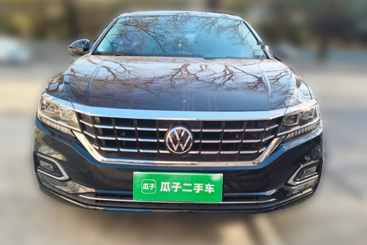 Used Volkswagen Passat 2020 Revised Version 330TSI Luxury Edition China VI Standard