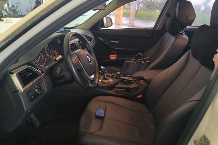 Used BMW 3 Series 2016 316i Fashion Model Left Front Seat