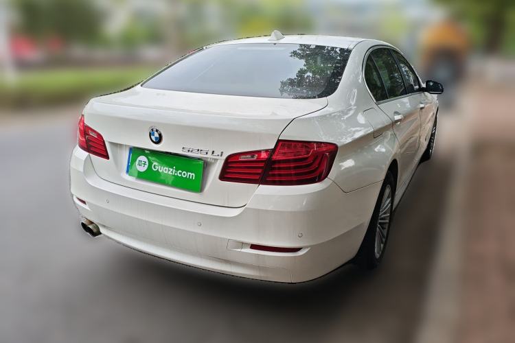 Used BMW 5 Series 2014 525Li Leading Model
