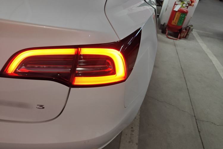 Used Tesla Model 3 2022 Rear-Wheel-Drive Version Right Rear Taillight