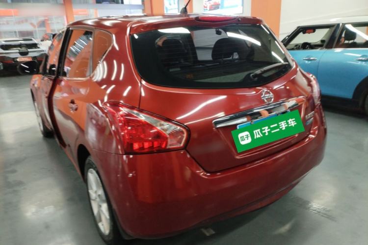 Used Nissan Tiida 2014 1.6L CVT Smart Model Exterior 2