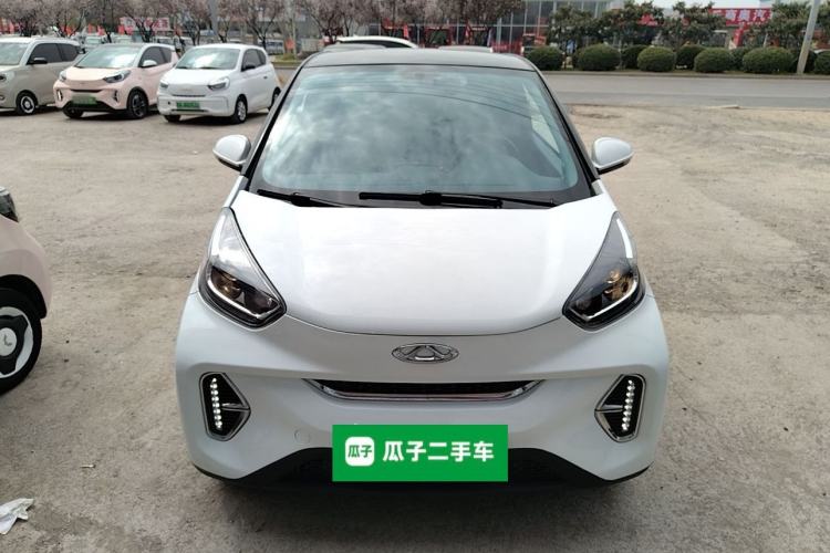 Used Chery Little Ant 2022 Sweet Pink Edition Half-Sugar Version Lithium Iron Phosphate 29.2 kWh 30 kW 301 km Front