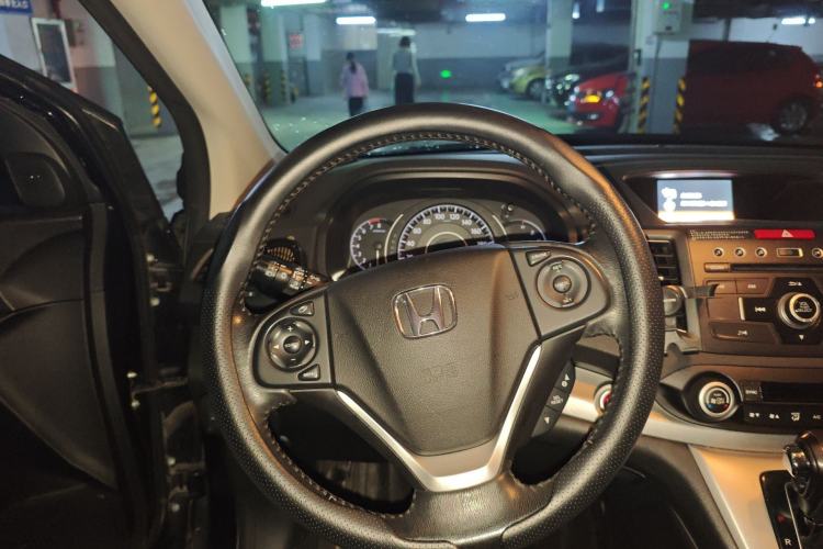 Used Honda CR-V 2013 2.4L four-wheel drive luxury version Steering Wheel