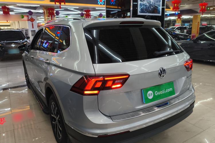 Used Volkswagen Tiguan L 2018 330TSI Automatic Two-Wheel Drive Luxury Edition
