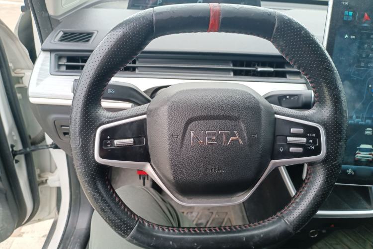 Used NETA V 2022 Chao 400 Steering Wheel