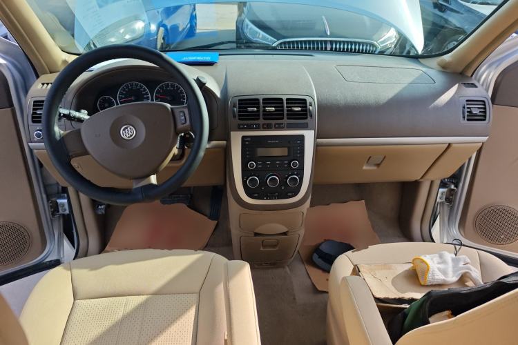 Used Buick GL8 2014 2.4L Classic Edition