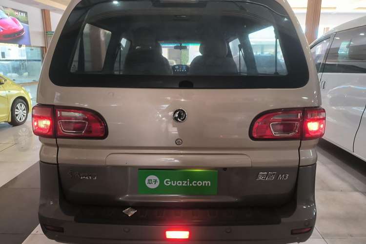 Used FORTHING Lingzhi 2018 M3 1.6L 7-Seater Comfort Model