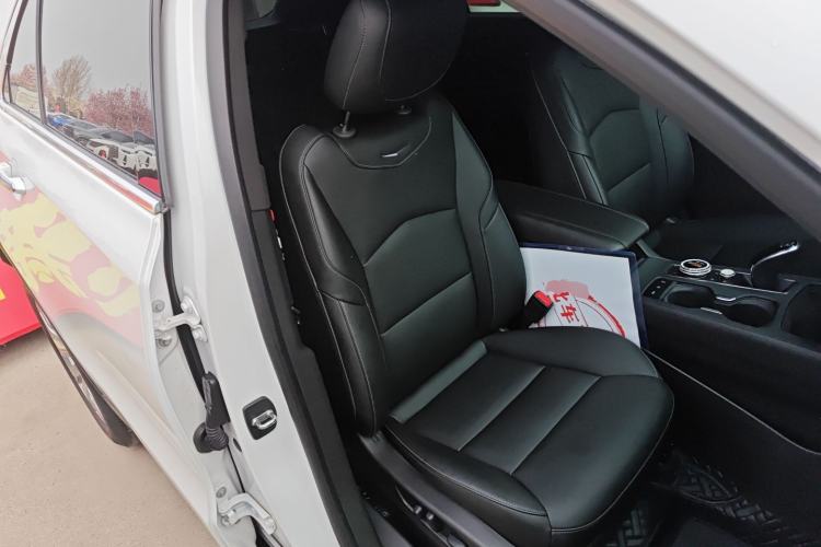 Used Cadillac XT4 2018 28T Two-Wheel Drive Leading Version
