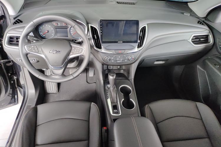 Used Chevrolet Equinox 2019 535T Automatic Chijie Edition China VI Interior 4