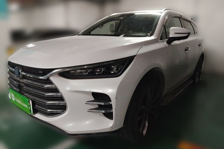 Used BYD Tang New Energy 2018 DM 2.0T All-Wheel Drive Smart Connectivity Luxury Model 7 Seats China V Emission Standard