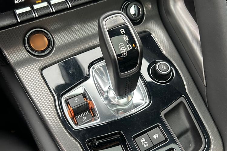 Used Jaguar F-TYPE 2015 3.0 SC S Hardtop Version
