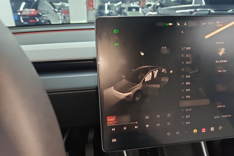 Used Tesla Model Y 2025 Rear-Wheel Drive First Edition