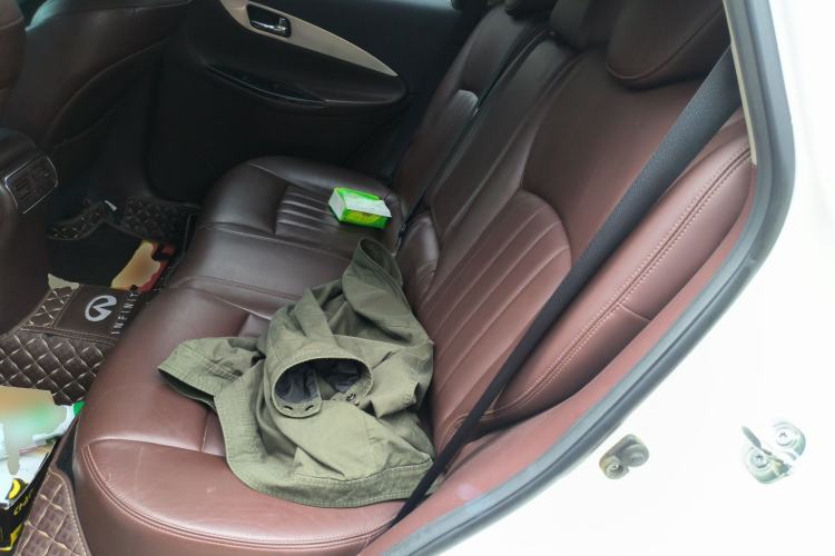 Used Infiniti QX50 2015 2.5L Enjoyment Edition