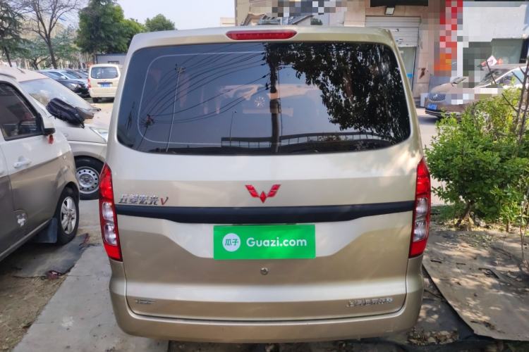 Used Wuling Hongguang V 2022 1.5L Jingqu Edition Electric-Assist LAR Rear