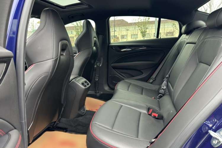 Used Buick Regal 2017 GS 28T Luxury Model
