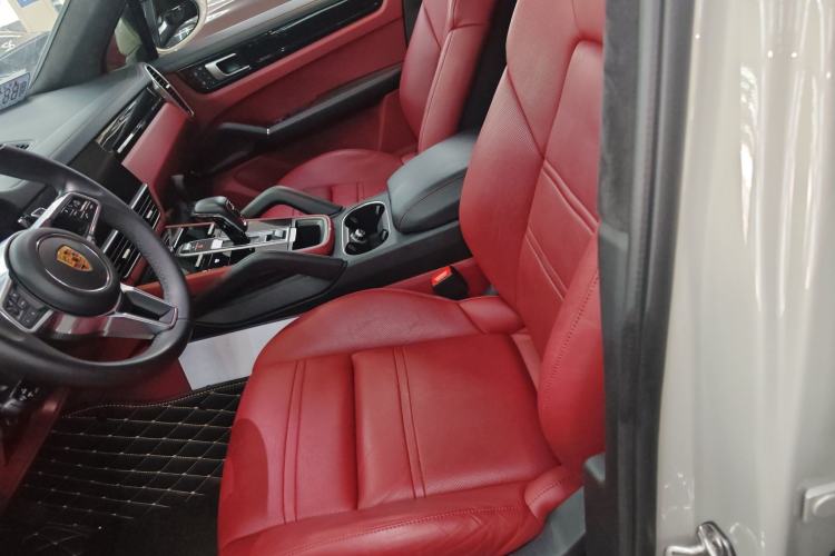 Used Porsche Cayenne 2019 Cayenne 3.0T Left Front Seat