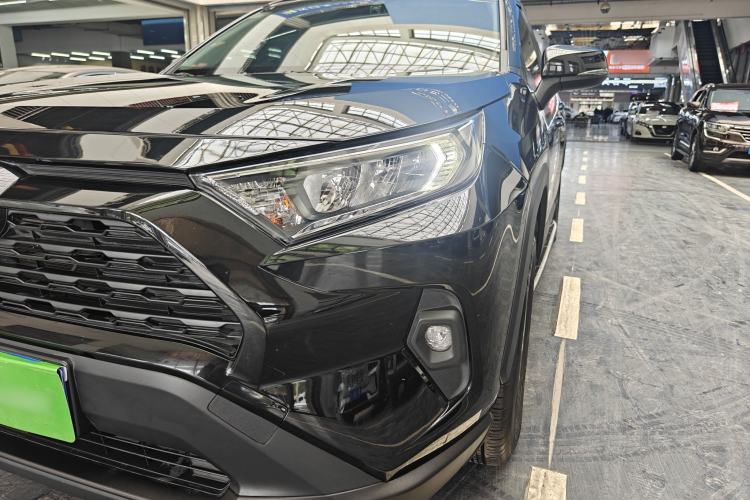 Used Toyota RAV4 2023 2.0L CVT Two-Wheel Drive Urban Edition