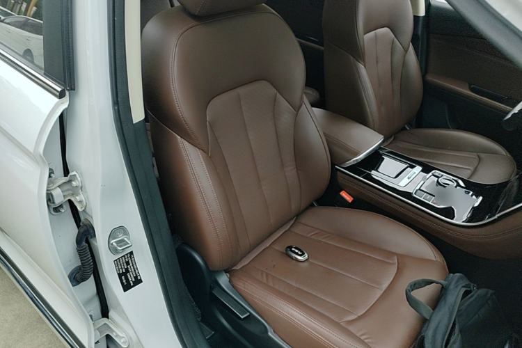 Used Sinotruk VGV U75PLUS 2021 2.0 TGDI Fun-Seeking Mountain Edition 7 Seats Right Front Seat