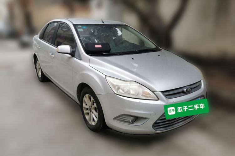 Used Ford Focus 2013 Sedan Classic 1.8L Manual Base Model
