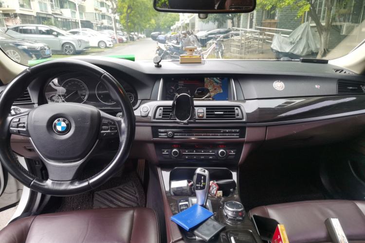 Used BMW 5 Series 2014 525Li Luxury Design Package
