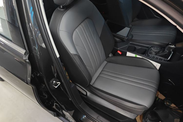 Used Volkswagen Sagitar 2026 Model 30 Million Units Selected 300TSI DSG Surpassing Edition