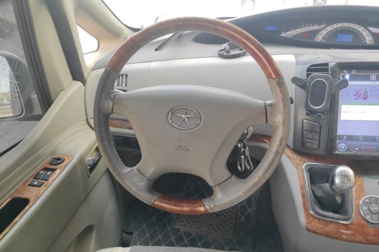 Used JAC Group Refine M5 2012 2.0T Gasoline Manual Business Edition