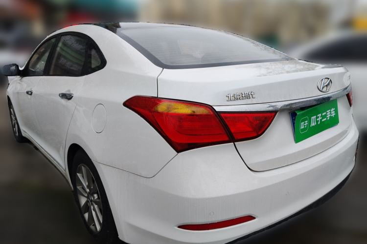 Used Hyundai Mistra 2014 1.8L Automatic Smart GLS
