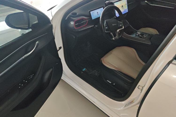 Used BYD Destroyer 05 2022 DM-i 55KM Prestige Model Driver Seat