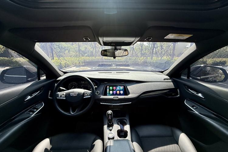 Used Cadillac XT4 2021 28T Two-Wheel Drive Tech Edition