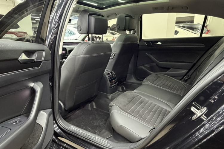 Used Volkswagen Magotan 2020 330TSI DSG Luxury Edition
