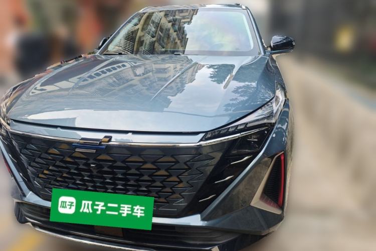 Used CHANGAN OSHAN Z6 2022 Blue Whale 1.5T DCT Smart Edition