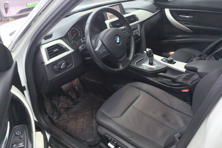 Used BMW 3 Series 2016 320Li Ambition Model