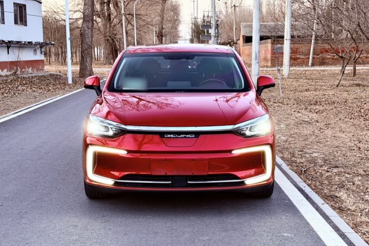 Used BAIC Beijing EU5 2020 R600 Smart Fashion Edition