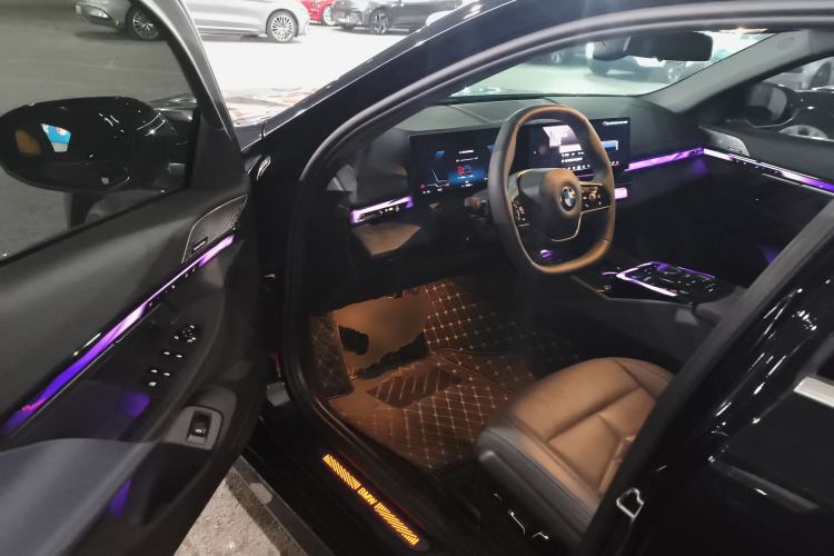 Used BMW i5 2024 eDrive 35L Prestige Luxury Package