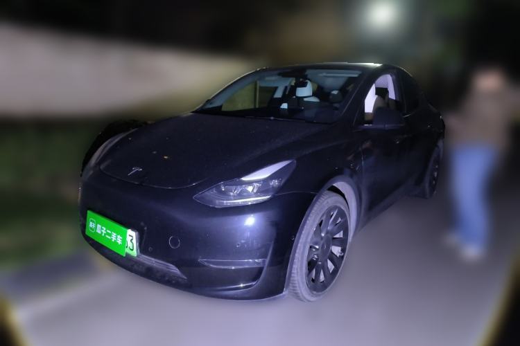 Used Tesla Model Y 2021 Long-Range All-Wheel-Drive Version