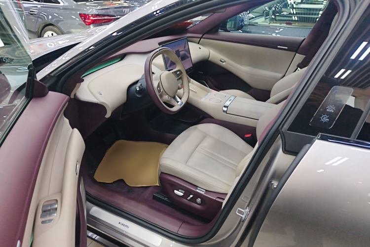 Used Xiaomi Auto YU7 2025 Ultra-Long Range High-Performance All-Wheel-Drive Max Edition
