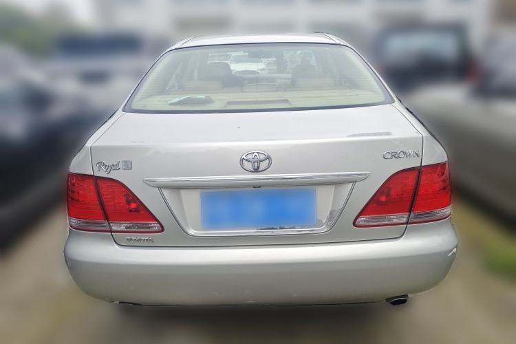 Used Toyota Crown 2005 3.0L Royal

