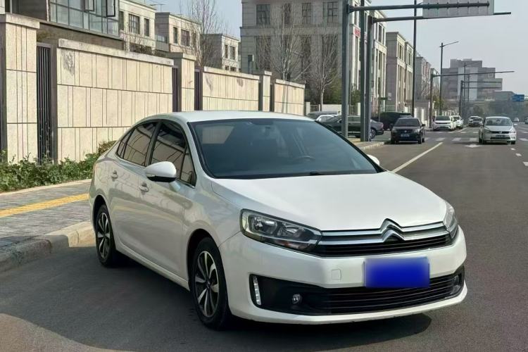 Used Citroen C4 Sega 2016 1.6L Manual Luxury Model Exterior 9